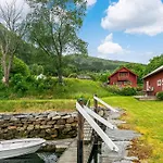 בית נופש Fjord Direkt Am Ufer Des Dalsfjord