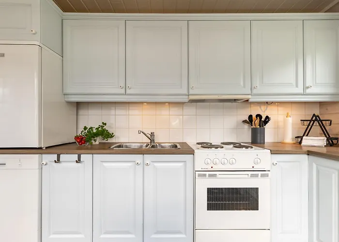 Fjord Direkt Am Ufer Des Dalsfjord * Lauvstad