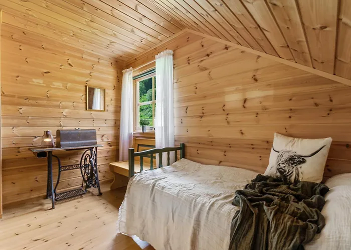 בית נופש Fjord Direkt Am Ufer Des Dalsfjord *